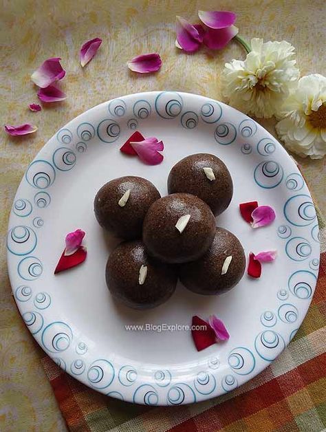 Protein Punch Ragi Laddus